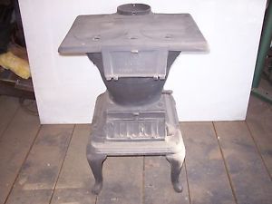Atlanta Stove Works 19 Antique Wood Cast Iron Small Great End Table