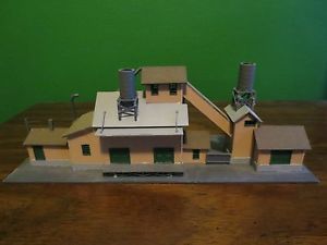 Con COR Farmer's Supply House N Scale Building Factory Mill