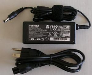 Genuine Toshiba Satellite L15 S104 Laptop Power Supply AC Adapter Cord Charger