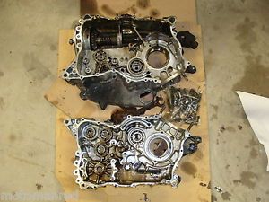 98 99 00 01 Yamaha Grizzly 600 4x4 660 Engine Cases Drive Shaft R L Crankcase