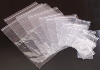 Small Clear Grip Self Press and Seal Resealable Polythene Zip Lock Plastic Bags