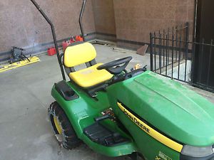 John Deere X500 Lawn Tractor for Parts Repair Little Use