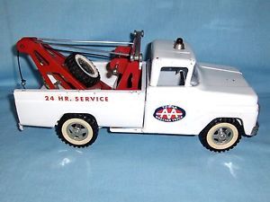 1960's Tonka Wrecker AA Tow Truck Toy w Spare Tire Excellent Condition ...