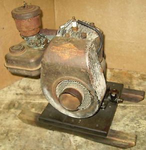 Vintage Briggs Stratton 5S Air Cooled Gas Engine Motor Antique Scooter Mower