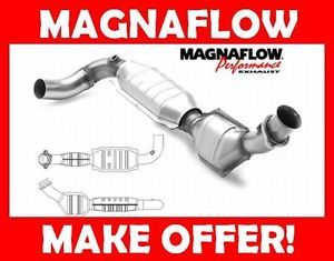 Magnaflow Direct Fit Catalytic Converter 97 98 F150 F250 4 6 4WD D 23344