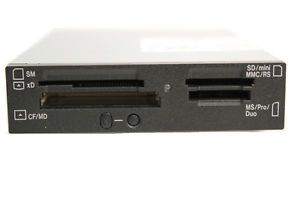 New Dell Internal Media Card Reader w Bluetooth 19 in 1 RU730 1930940B13