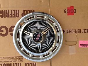 1965 1966 Chevrolet Impala SS Super Sport Spinner Hubcaps 14 inch Pair 2