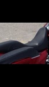2013 Harley Street Glide Badlander Seat