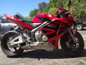 2003 2004 Honda CBR 600RR Engine Motor Runs Excellent Z119