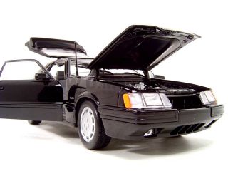1986 Ford Mustang SVO Black 1 18 Scale Diecast Model