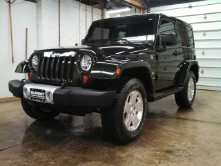 Jeep Wrangler 2011 Sahara
