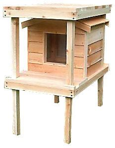 Heated Insulated Cedar Outdoor Cat House Feral Shelter with Platform Loft