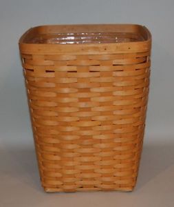 Longaberger Green Scalloped Waste Basket w/ Liner, Protector & Lid