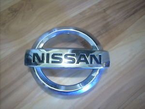 2008 2010 Nissan Murano Front Grille Emblem 62890 1AA0A S