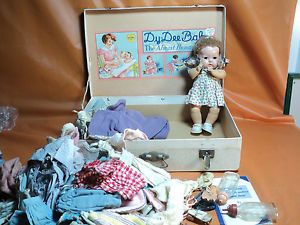 DY Dee Dydee Effanbee Baby DOLL11" Box Book Clothes Plus 2 ORG Bottle