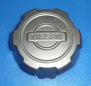 1999 – 2001 Nissan Pathfinder Wheel Center Cap … P N 40315 2W400