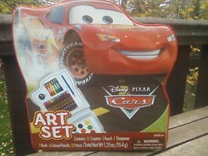 Disney Pixar Cars Art Set 04000 Car Crayons Pencil Colroed Pencils Paint w Case