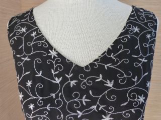 Laura Ashley Womens Long Sleeveless Summer Black Dress White Embroidery Sz 6