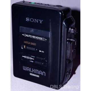 Sony Walkman Wm 2055 Mega Bass Auto Reverse Cassette Player