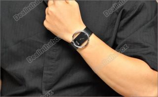 New Leather Quartz Fashion Men Wrist Watch