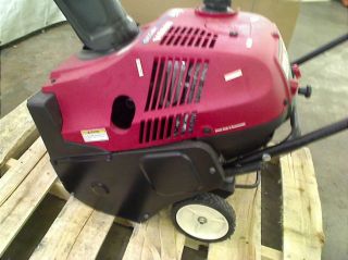 Honda 20 in Single Stage Gas Snow Blower HS520A