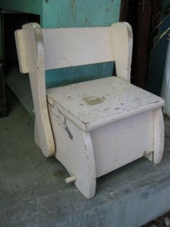 Vintage Chippy Multi Use Portable Convertible Step Stool Chair Potty Enamel Pot