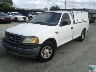 Ford F 150 XL Long Bed 2WD
