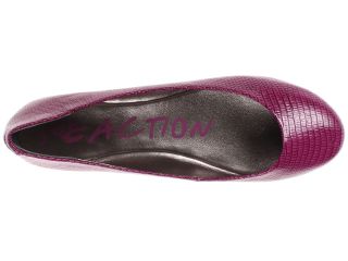 Kenneth Cole Reaction Slip On By Berry Lizard Patent