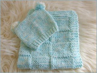 Hand Knitted Baby Sets Pram Blankets Car Seat Quilt with Knitted Baby Hats