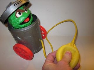 Fisher Price FP Pull Toy 177 Oscar The Grouch Trash Can