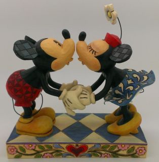 Disney Traditions Mickey Minnie Mouse Smooch for My Sweetie Figurine 4013989