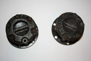 Geo Tracker 4x4 Lock Out Hubs Factory Used Need Repaired