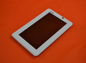 Very Nice Uniden White Android 7" Internet Tablet Camera Touch Screen UTAB71