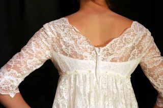 Sz XS Vtg 70s White Floral Lace Train Ultra Mod Wedding Empire Mini Dress