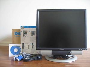 Dell UltraSharp 1905FP 19" LCD Monitor with Dell AS500 Sound Bar Speakers