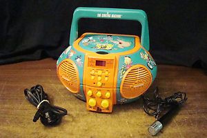 Nickelodeon Spongebob Squarepants Singing Machine CD Player with Microphone