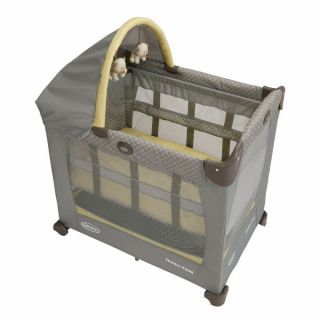 Graco Baby Travel Lite Portable Crib w Stages Bassinet Peyton 1843727