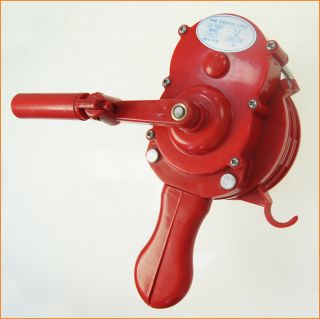990630 Crank Hand Operated Air RAID Siren Horn Fire Emergency Safety Alarm