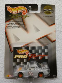 1999 Hot Wheels Pro Racing Test Track 3 of 4 NASCAR Car 44 Goodyear Tires