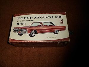 Vintage MPC 1966 Dodge Monaco 500 Model Kit 1 25 2 Bodies Extra Parts