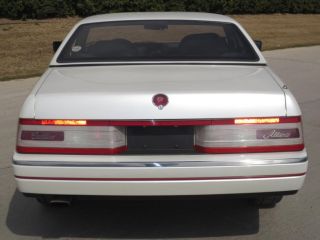 1989 1993 Cadillac Allante Right Passenger Side Tail Lamp Tail Light 