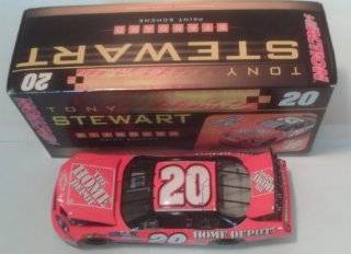 Tony Stewart #20  / 2006 Monte Carlo / 124 Scale Diecast Car Toys & Games